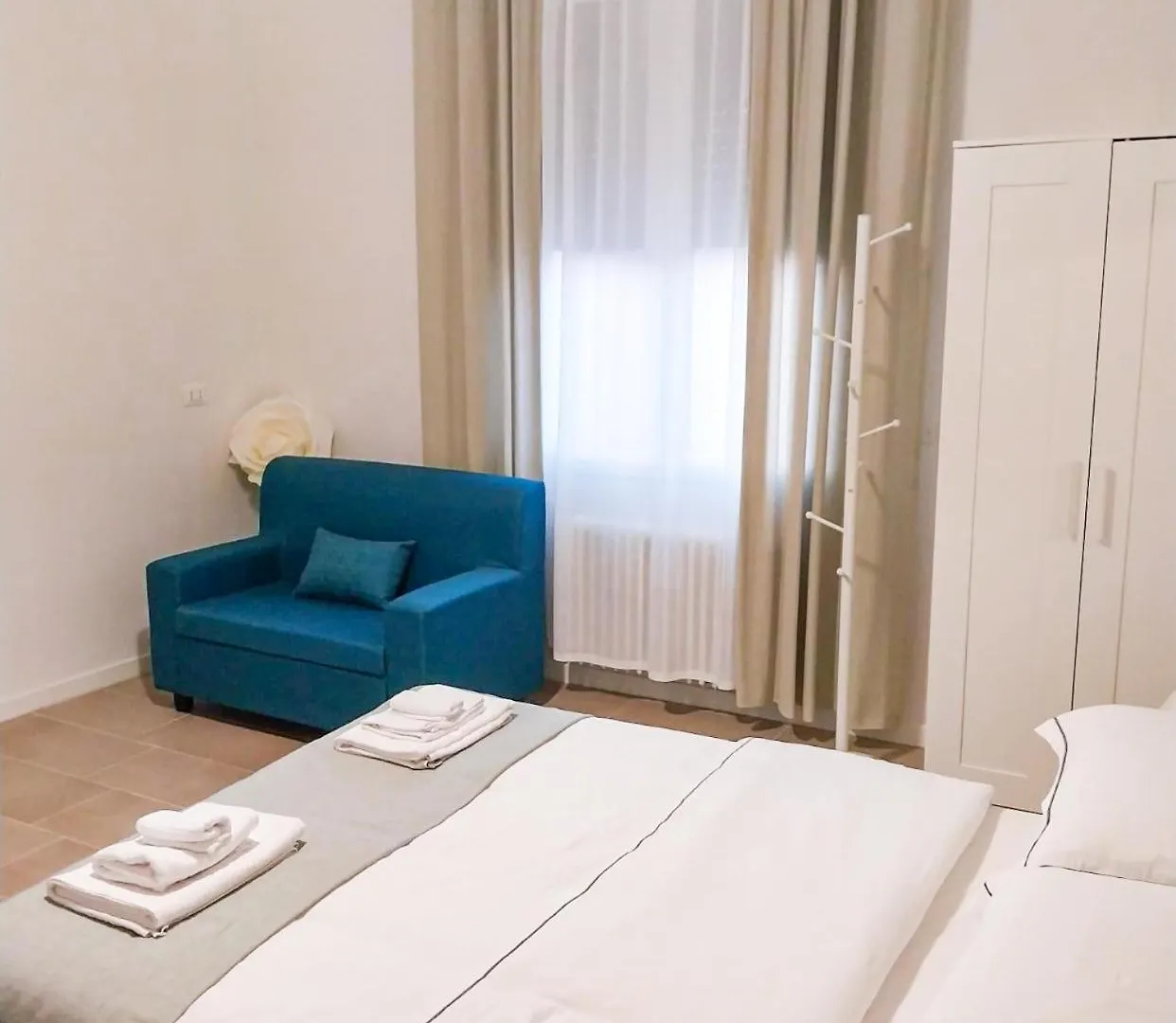 Mentana Guest House Parme Italie